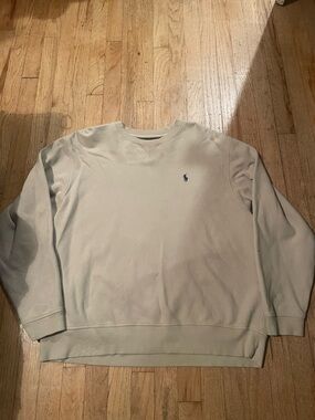 Ralph Lauren Men's Crewneck Sweatshirt in Light Beige with Navy Pony